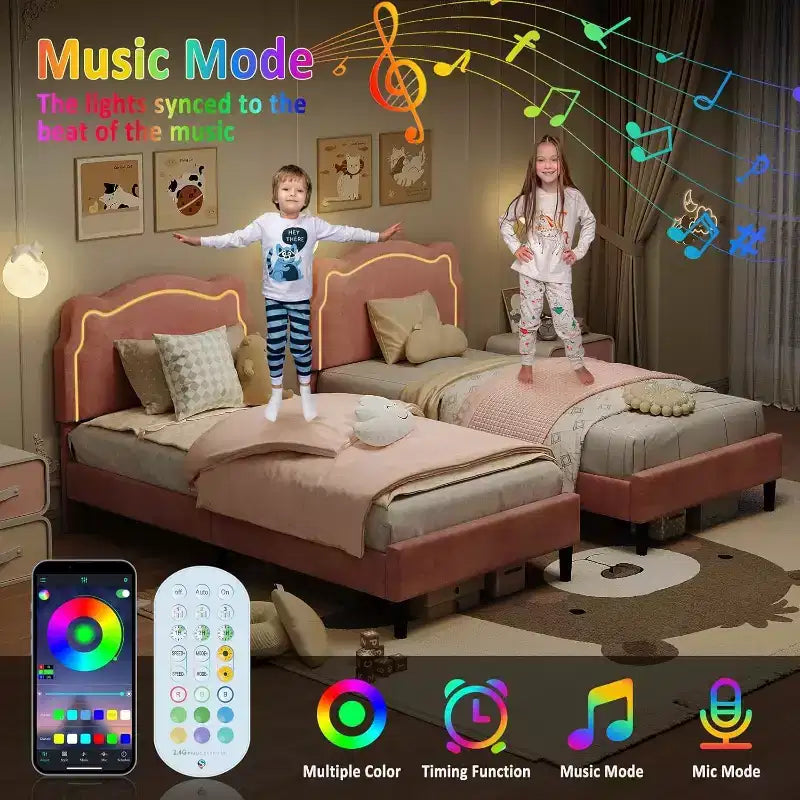 Struttura letto a piattaforma singola imbottita beige/rosa con testiera a forma di orsetto e LED RGB, nessun bisogno di rete a molle