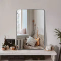 Specchio da parete rettangolare con cornice in alluminio color argento, 1 persona