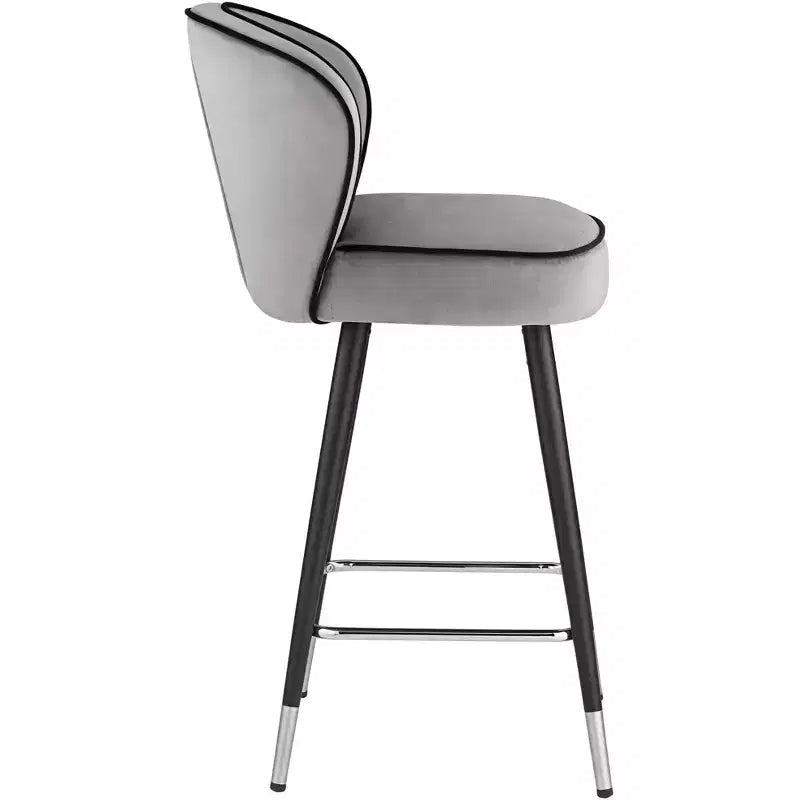 Sgabello da bancone in velluto grigio con gambe in legno nero, schienale medio, seduta singola